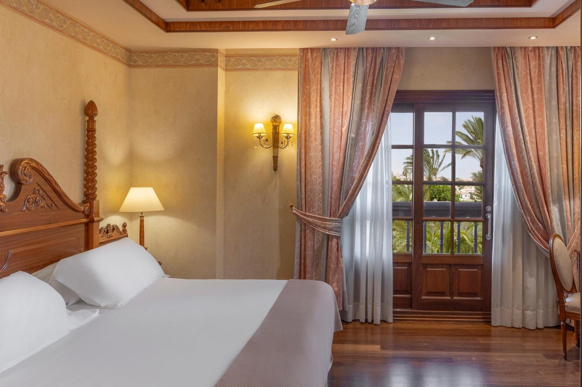 Elba Palace Golf Boutique Hotel - Adults Only Калета-де-Фусте Экстерьер фото
