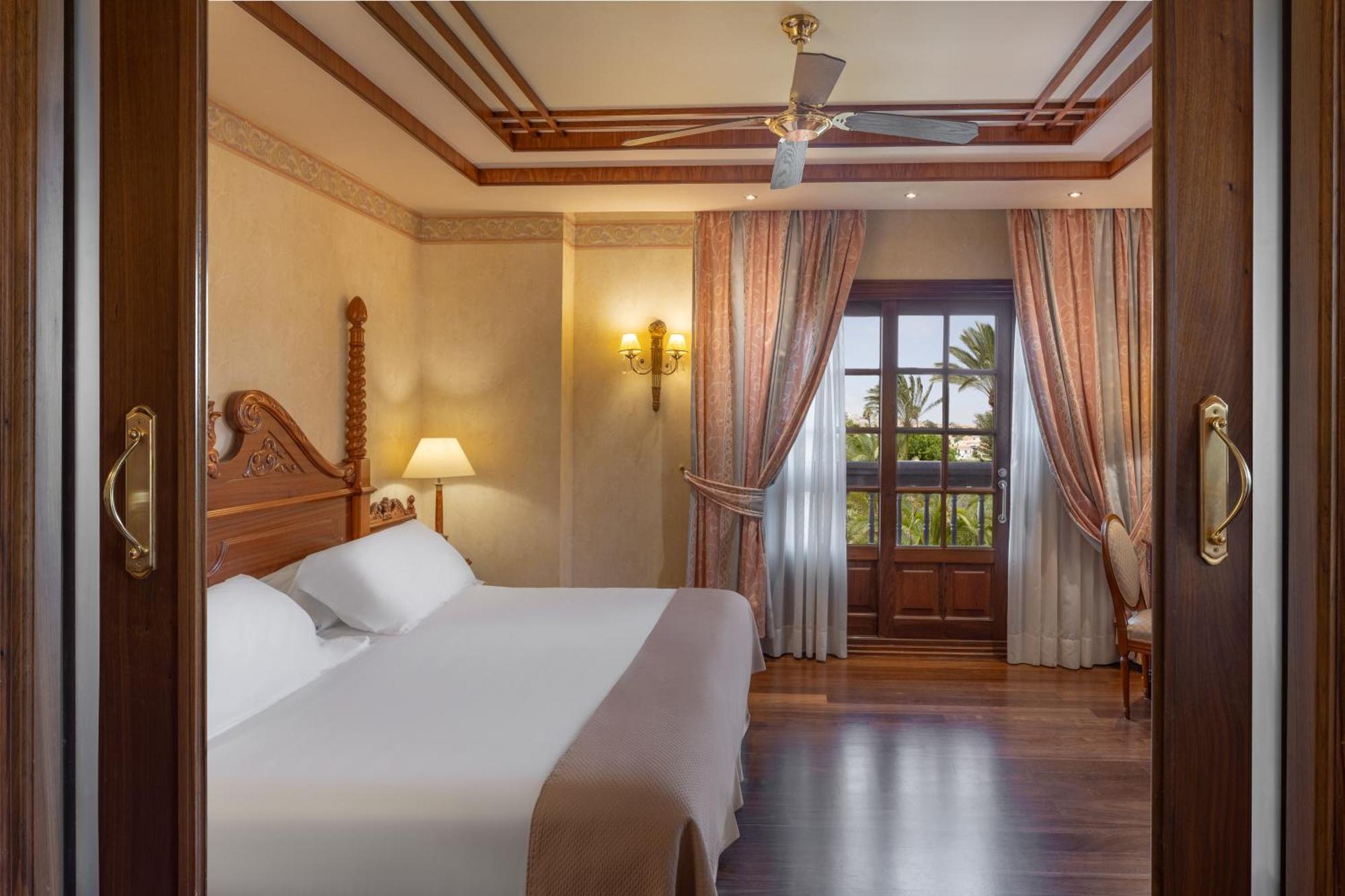 Elba Palace Golf Boutique Hotel - Adults Only Калета-де-Фусте Экстерьер фото