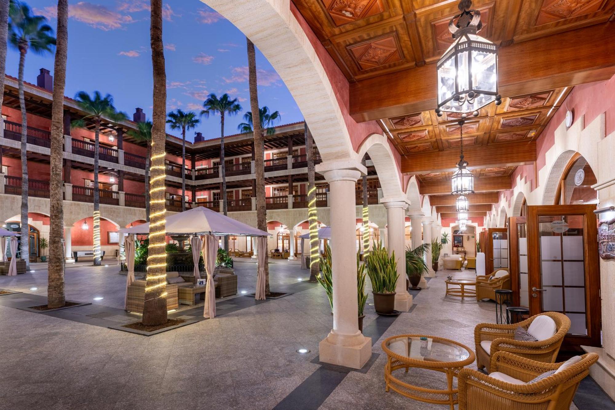 Elba Palace Golf Boutique Hotel - Adults Only Калета-де-Фусте Экстерьер фото